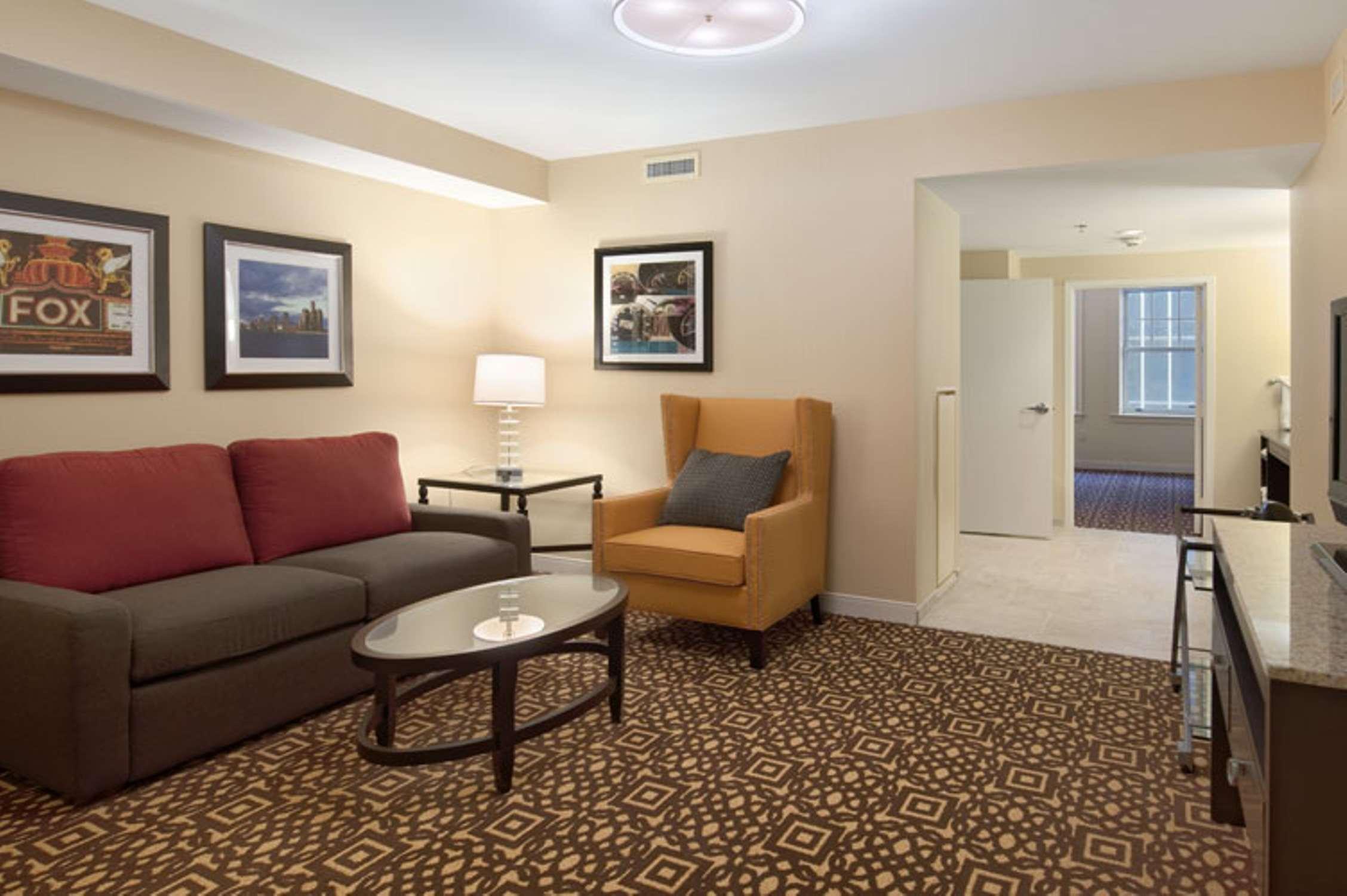 Doubletree Suites By Hilton Hotel Detroit Downtown - Fort Shelby Kamer foto