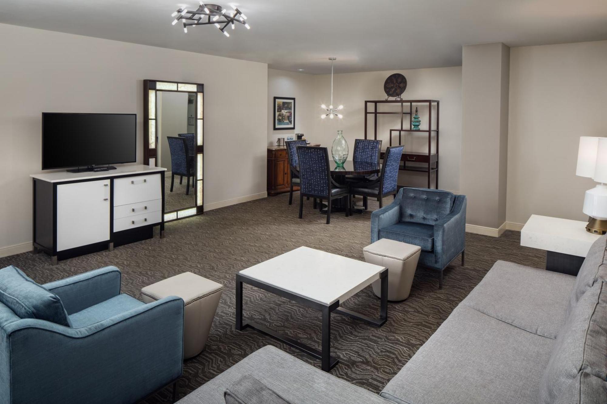 Doubletree Suites By Hilton Hotel Detroit Downtown - Fort Shelby Buitenkant foto